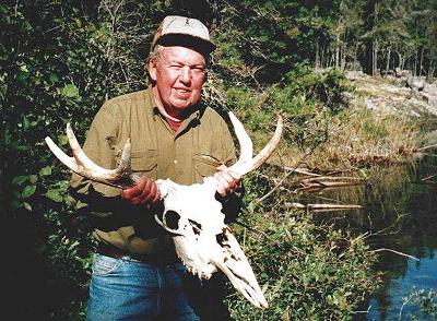 Moose skull on Bunny Lake